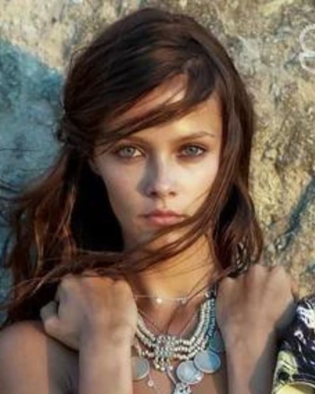 Lucia Dvorska
